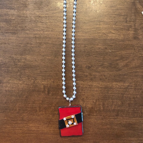 Santa Belt Neclace - Picture 1 of 3